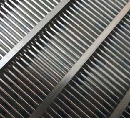 Water Seepage Wedge Wire Screen สแตนเลส 304 ข้อมูลที่กำหนดเอง